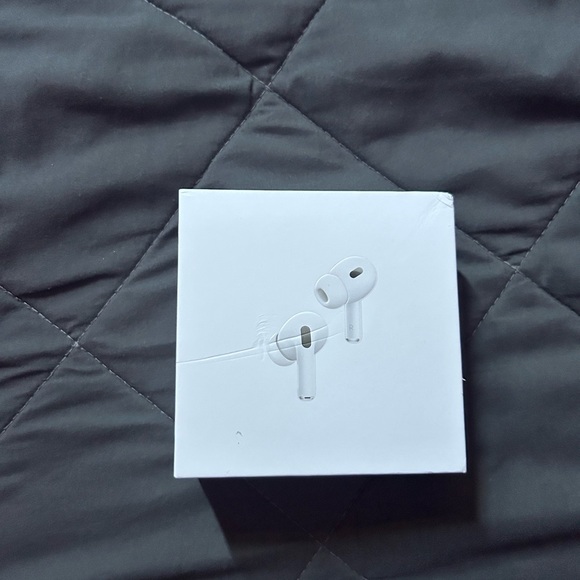 AirPods Pro - Picture 2 of 5